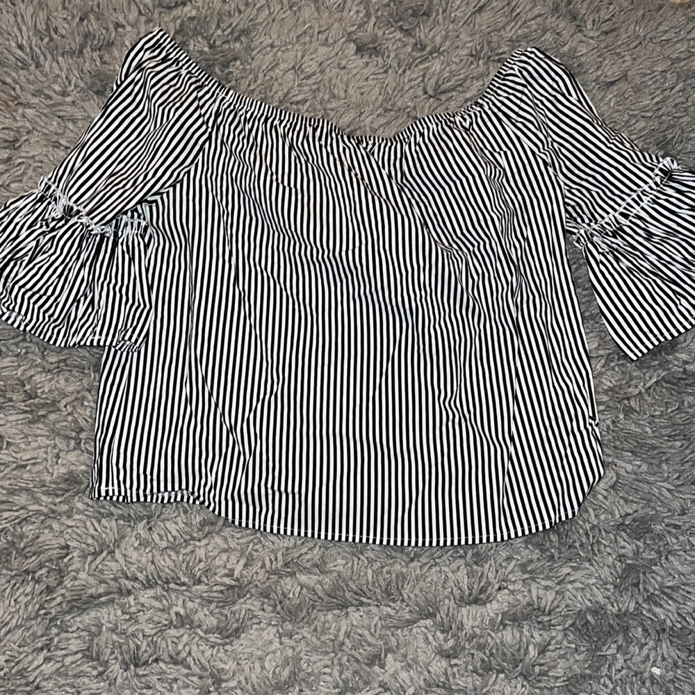 Forever 21 Striped Print Off Shoulder Blouse